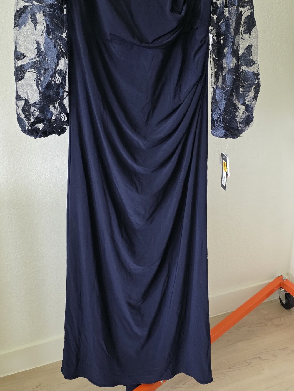 Betsy & Adam NWT 14W Navy Blue Lace Sleeve Ruched Formal Gown $259 Party - Picture 5 of 12